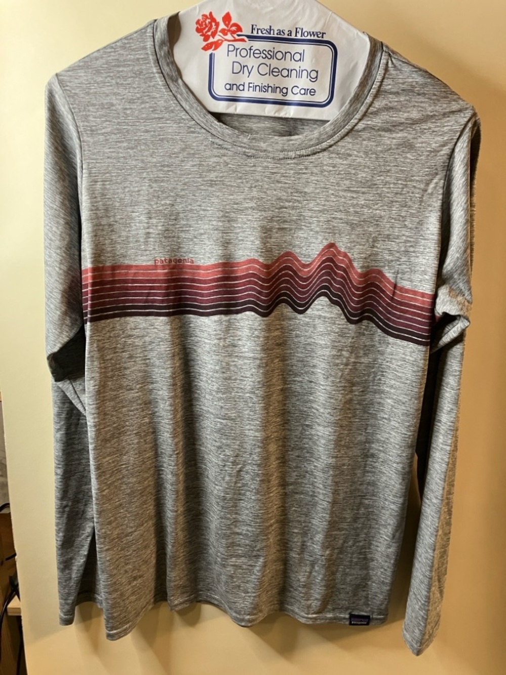 Patagonia Long Sleeve Quick Dry Hiking Shirt Size M
